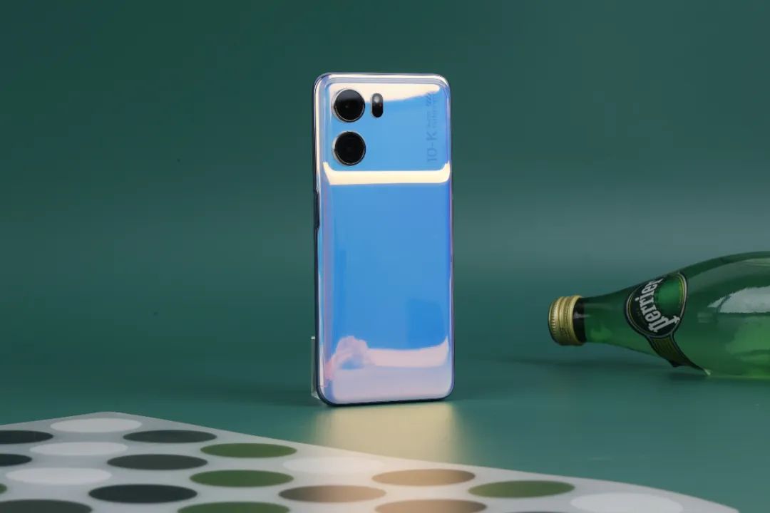 手机买对不买贵：“OPPO”和“vivo”谁更有性价比？这5款均不错