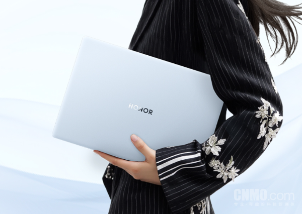 荣耀笔记本X16 Plus